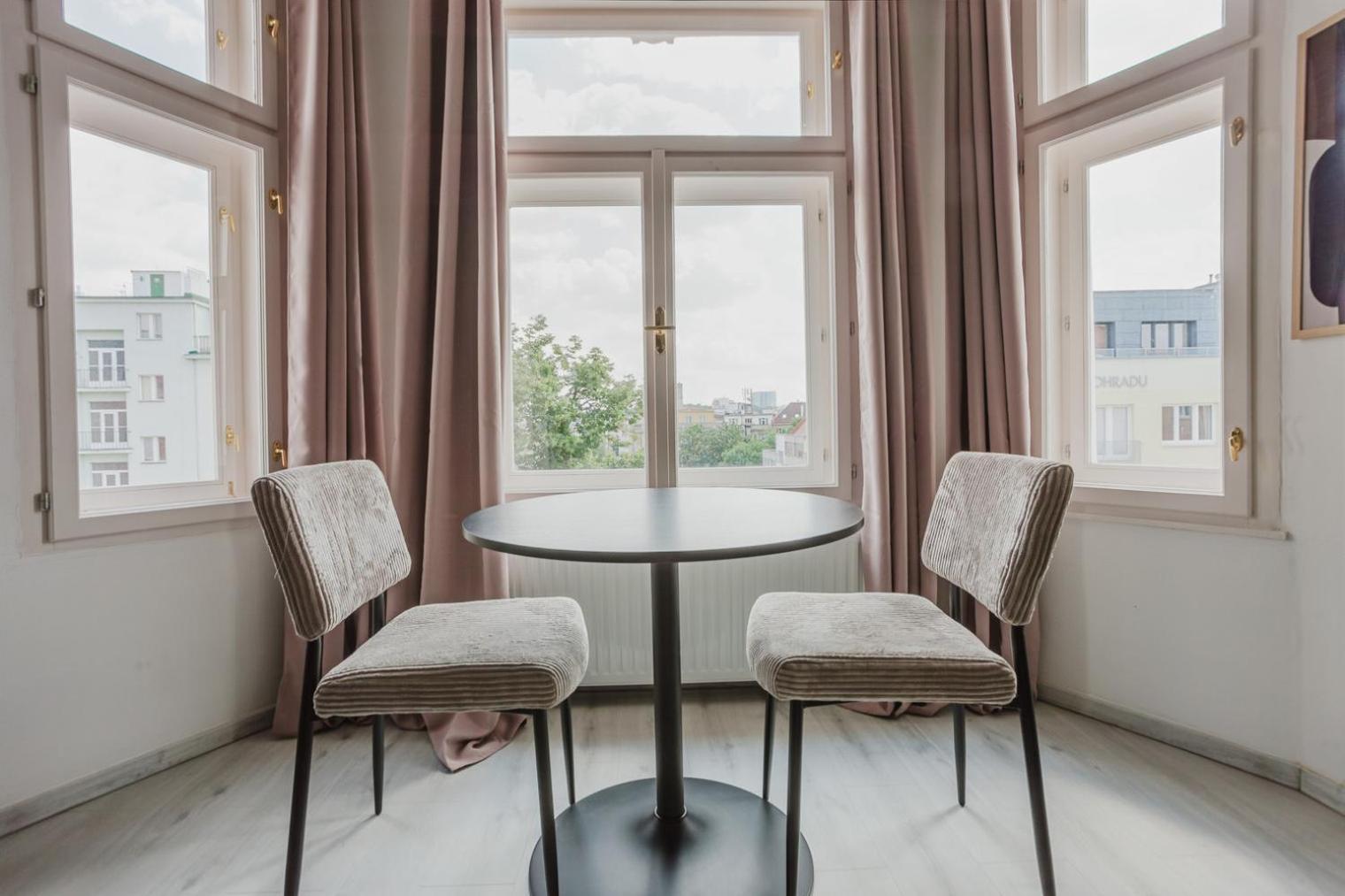 Apartamento Blueground 10 Nr Park Foodie Area Prg-14 *
